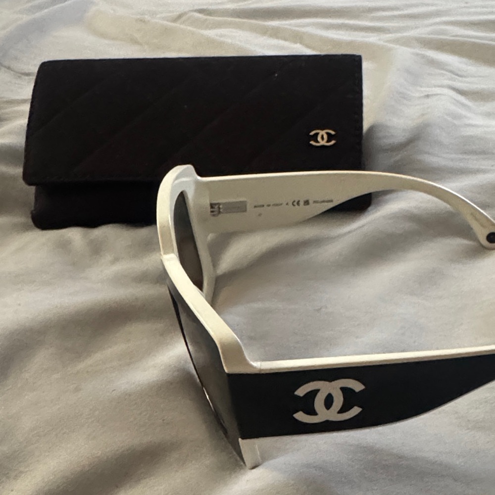 CHANEL Black and Cream Women's Sunglasses - Picture 3 of 4